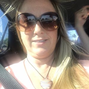 Meet your Posher, Shawn